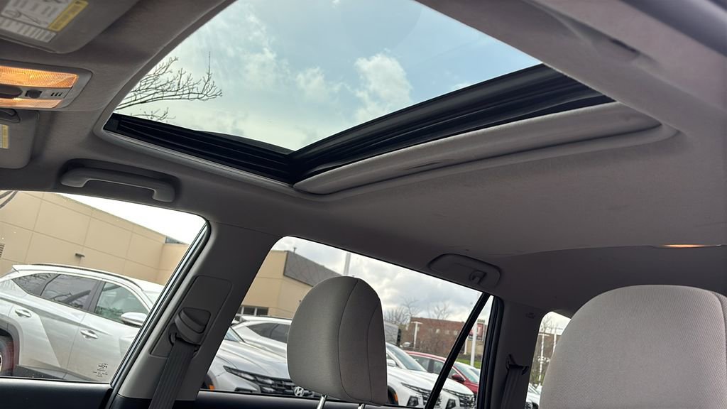 Used 2011 Toyota RAV4 4WD w/ Upgrade Value Pkg image 24