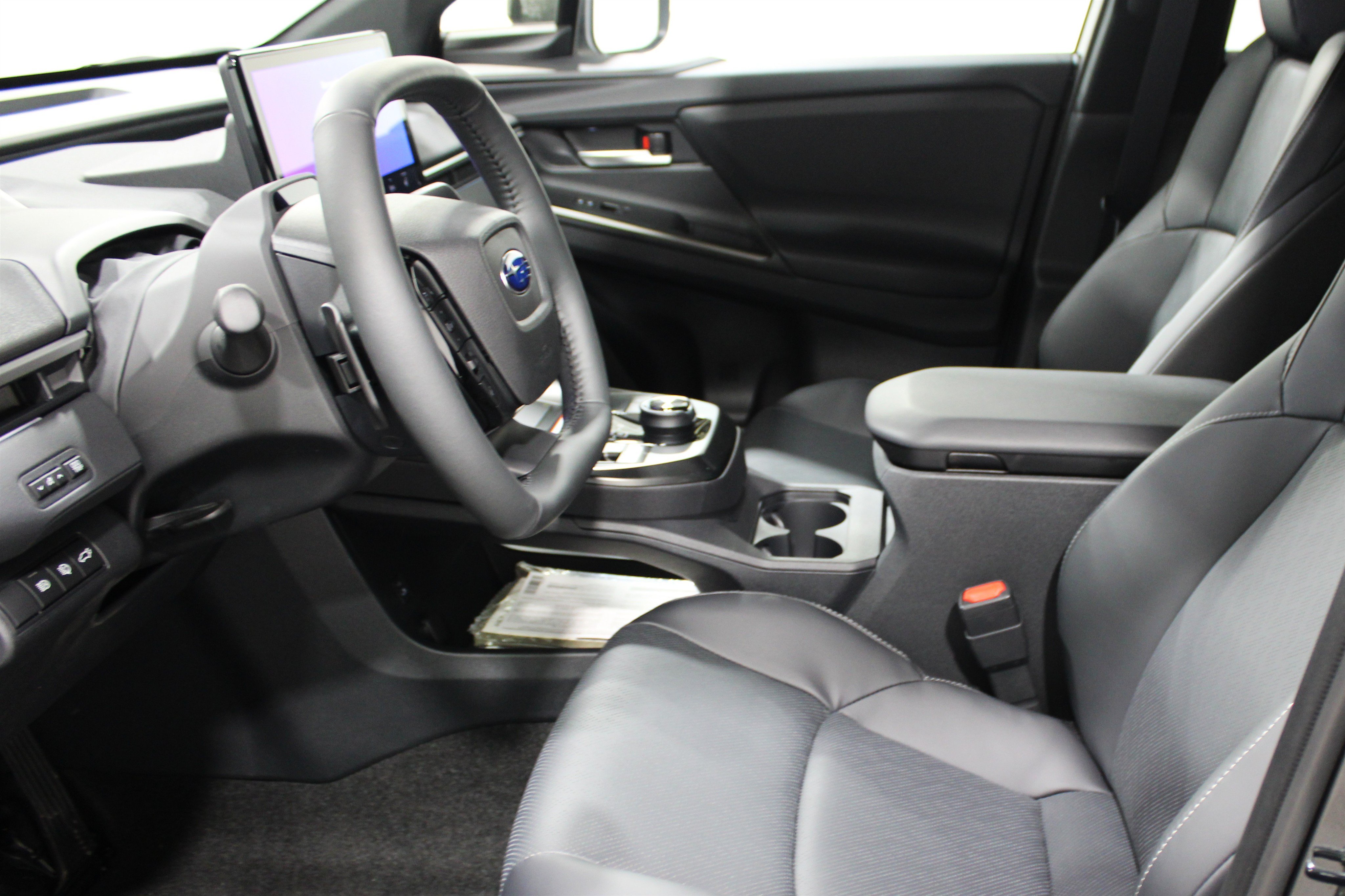 New 2026 Subaru Solterra AWD/4WD image 3