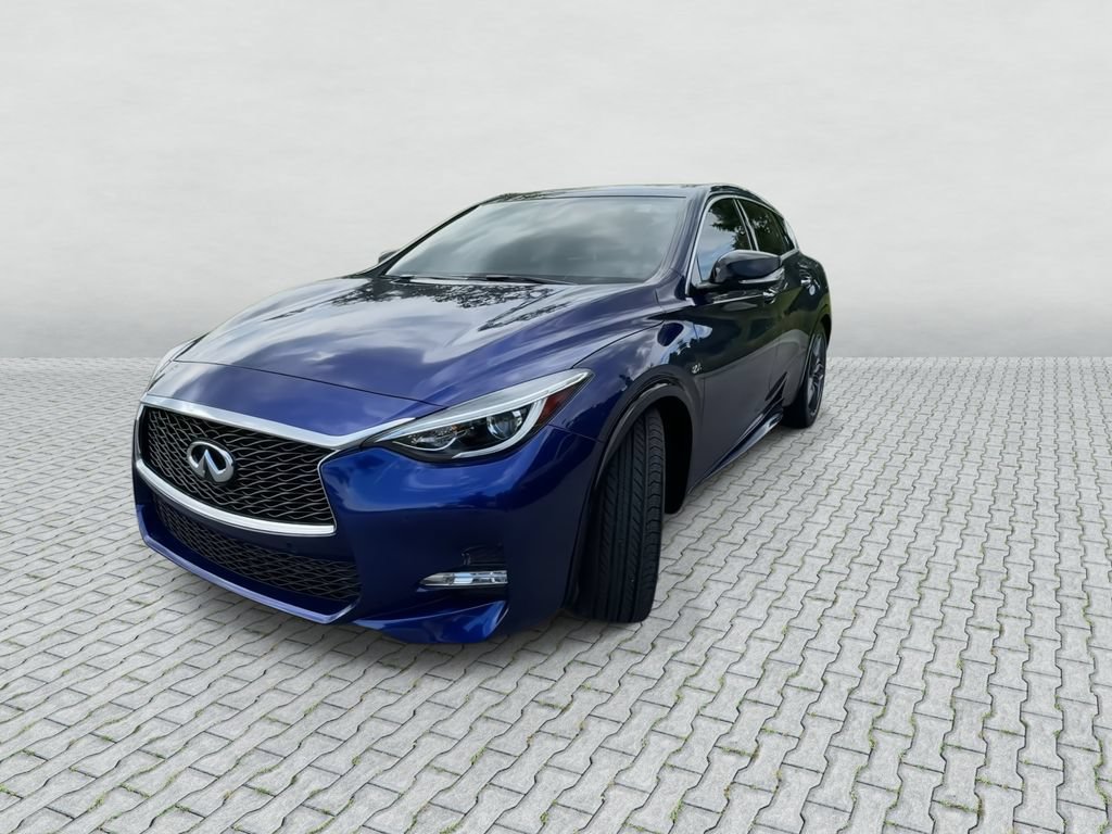 Certified 2018 INFINITI QX30 Sport w/ Sport Leather Package FWD image 3