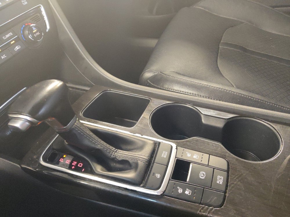 Used 2019 Kia Optima EX w/ EX Premium Package FWD image 26