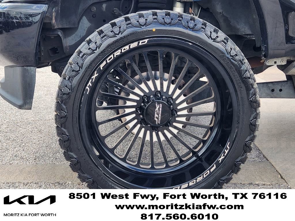 Used 2020 Ford F250 Platinum w/ FX4 Off-Road Package AWD/4WD image 9