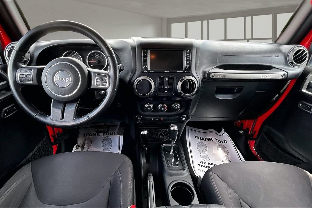 Used 2015 Jeep Wrangler Unlimited Sport w/ Quick Order Package 24S AWD/4WD image 15