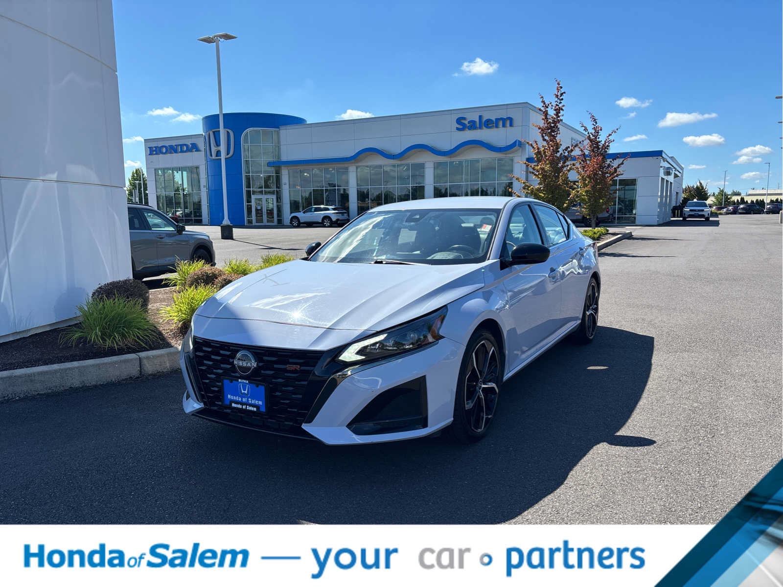 Used 2024 Nissan Altima 2.5 SR FWD video 1