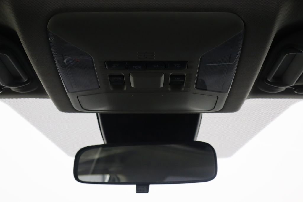 Used 2019 Toyota RAV4 XLE FWD image 24