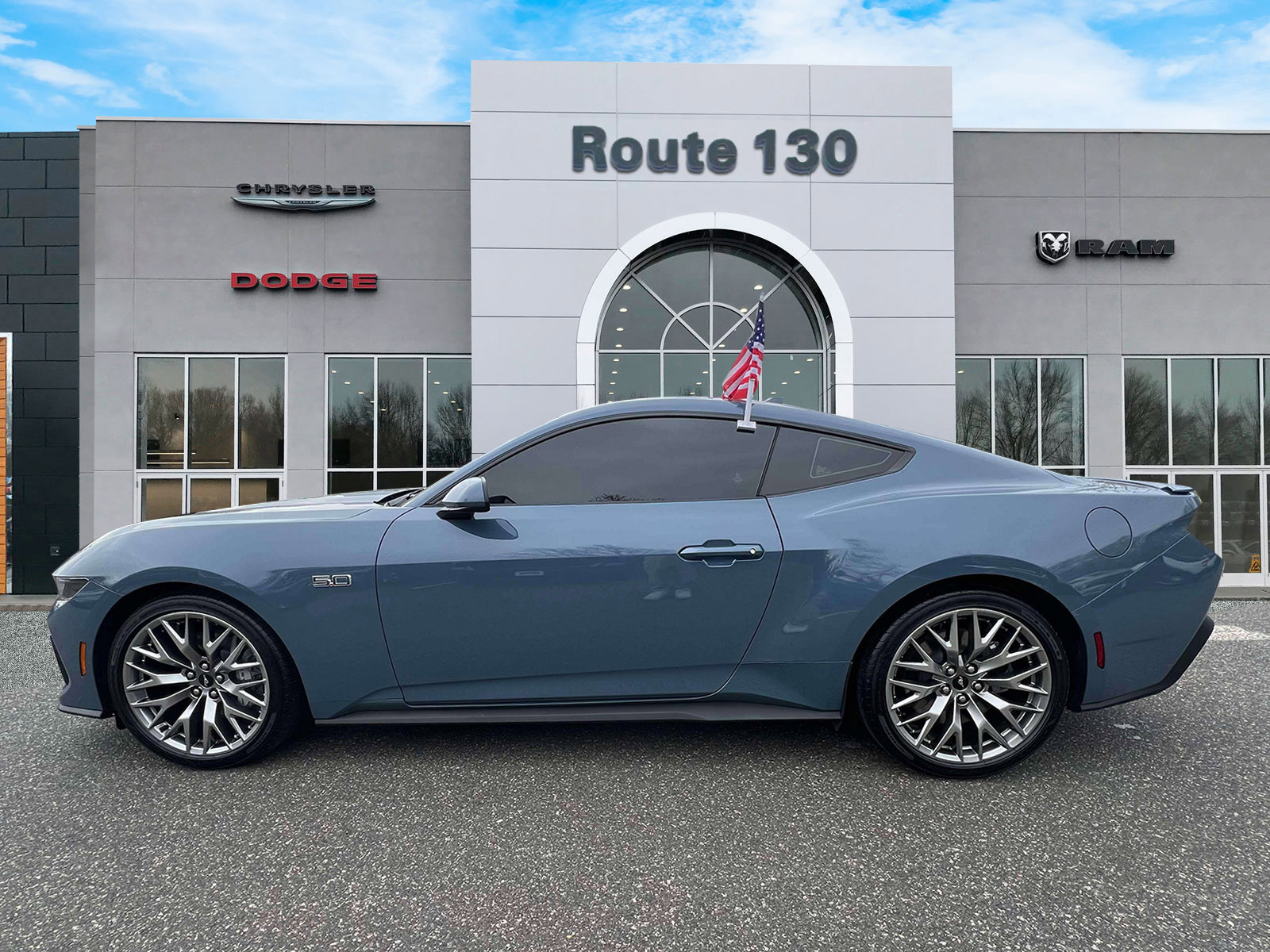 Used 2025 Ford Mustang GT Premium image 5