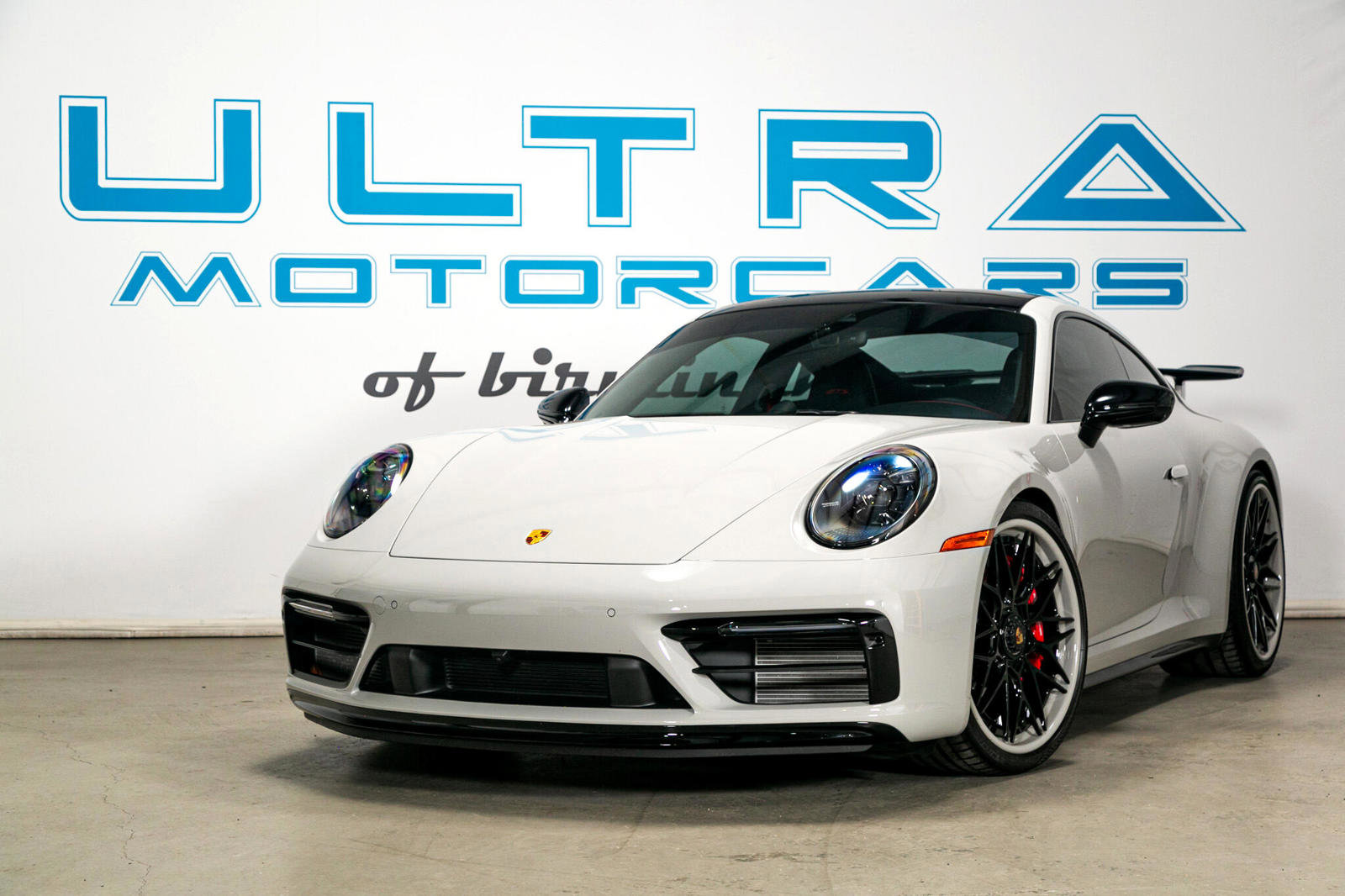 Used 2023 Porsche 911 Carrera 4 GTS image 5