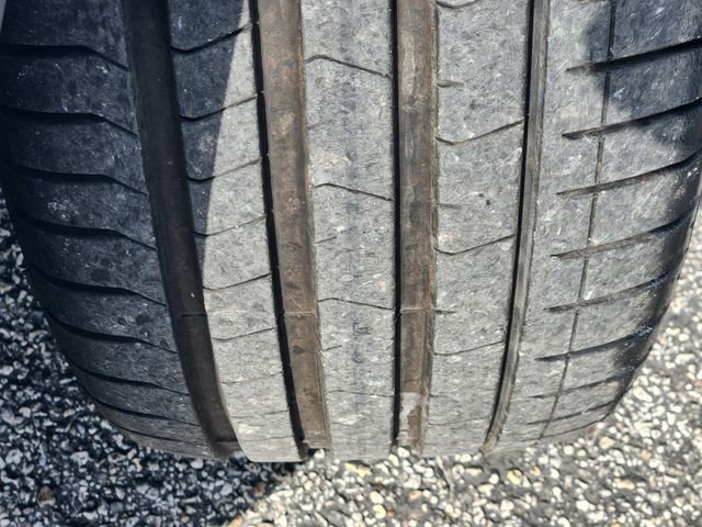 Used 2022 Tesla Model Y Performance image 11