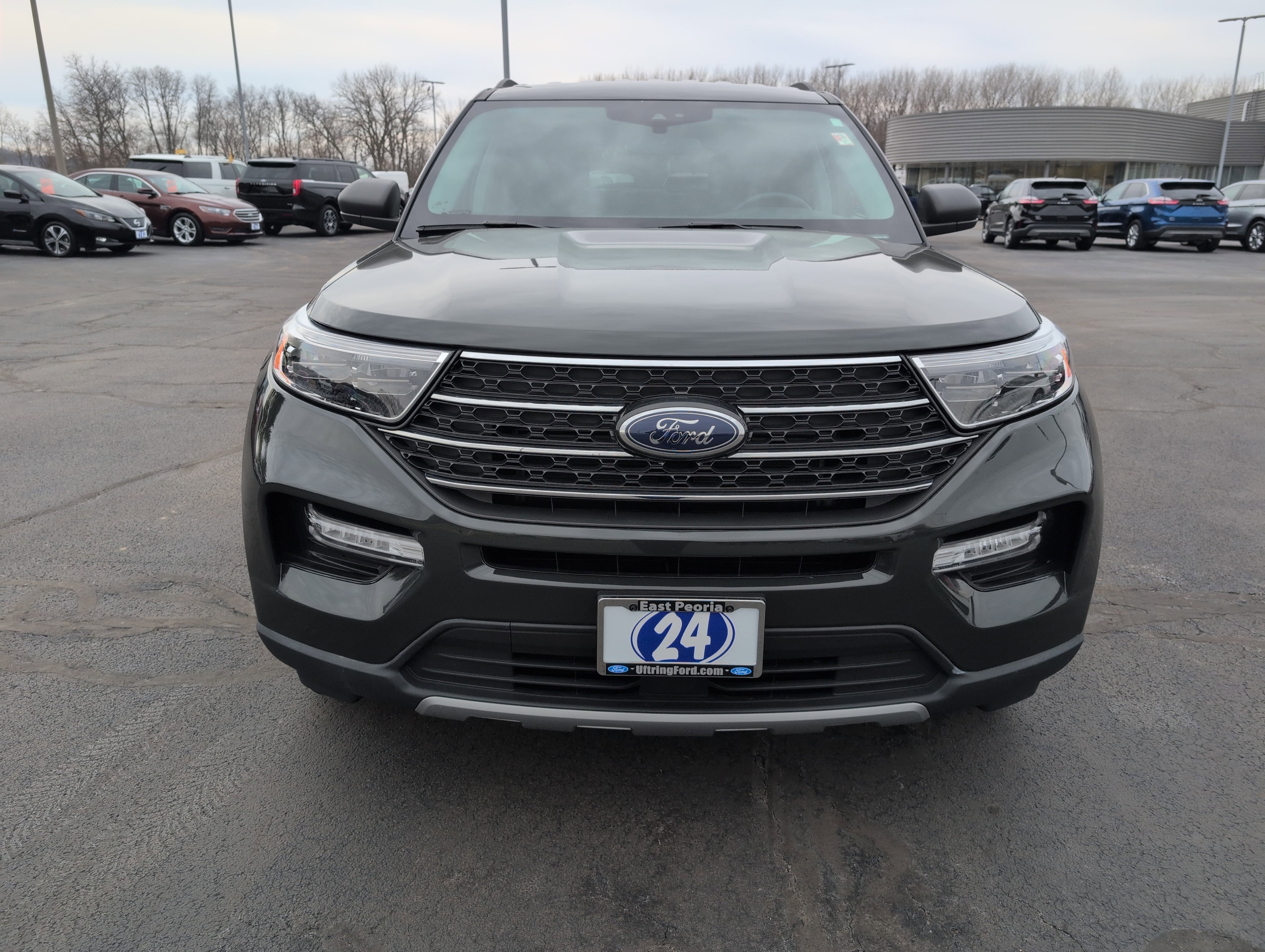 Used 2024 Ford Explorer XLT w/ Equipment Group 202A image 8