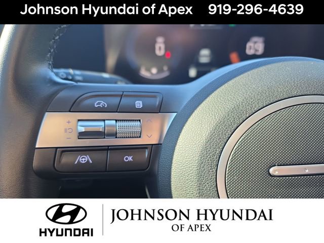 Certified 2025 Hyundai Kona SEL image 26