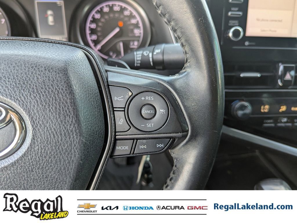 Used 2021 Toyota Camry SE image 26