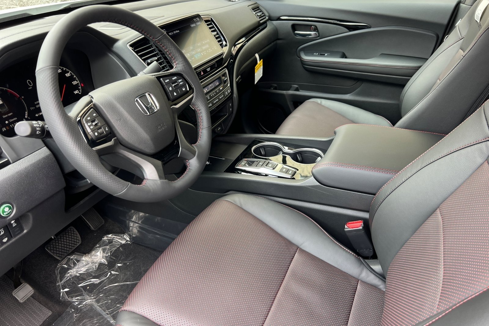 New 2026 Honda Ridgeline Black Edition image 9