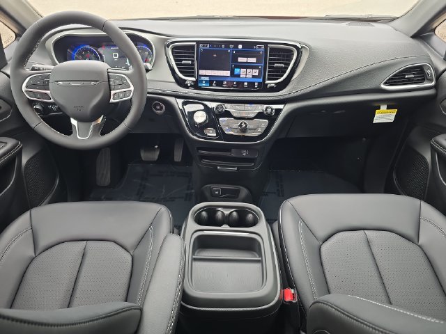 New 2027 Chrysler Pacifica Select FWD image 9