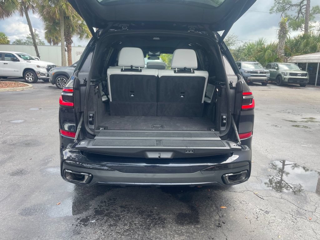 Used 2026 BMW X7 xDrive40i AWD/4WD image 5