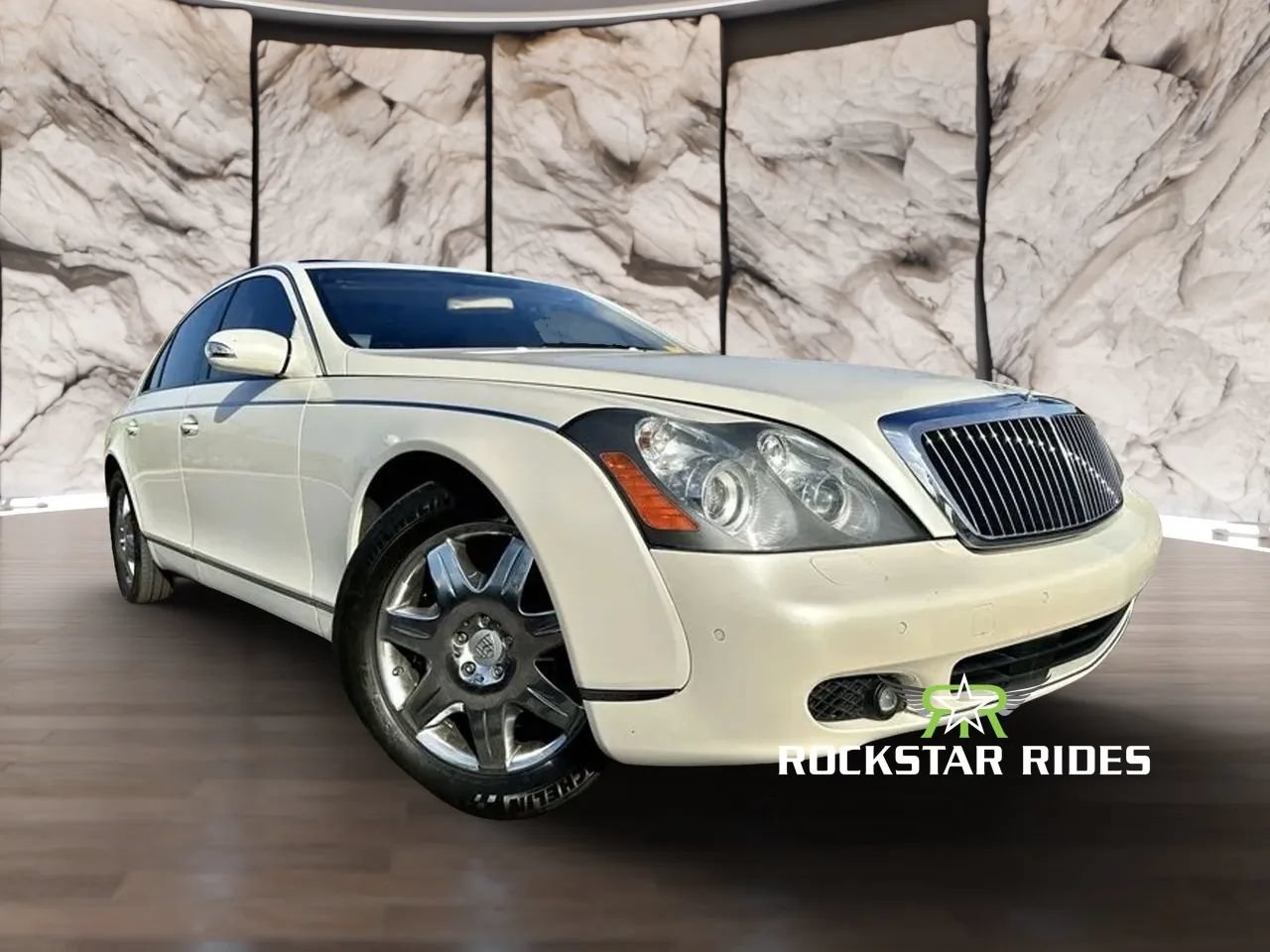 Used 2006 Maybach 57 RWD image 9