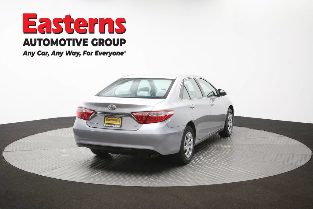 Used 2015 Toyota Camry LE FWD image 38