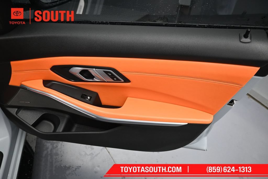 Used 2022 BMW M3 RWD image 33