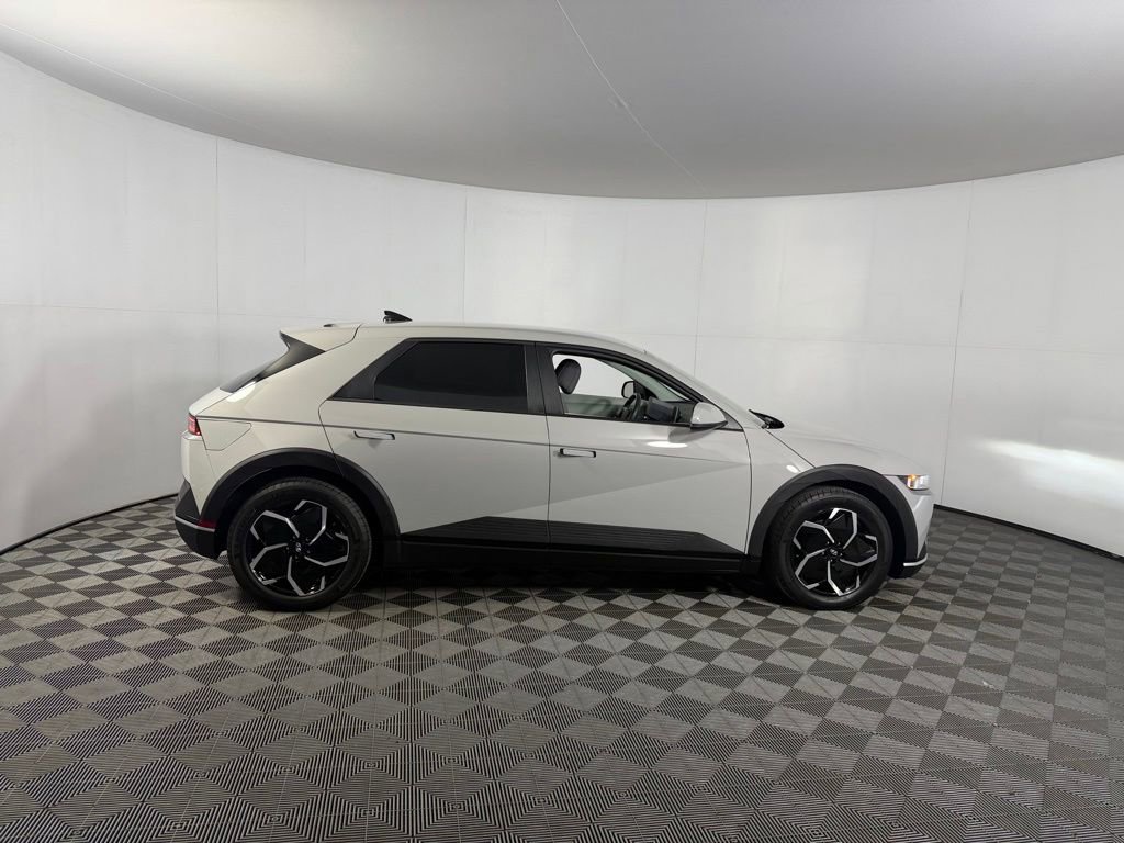 Used 2024 Hyundai Ioniq 5 SEL RWD image 8