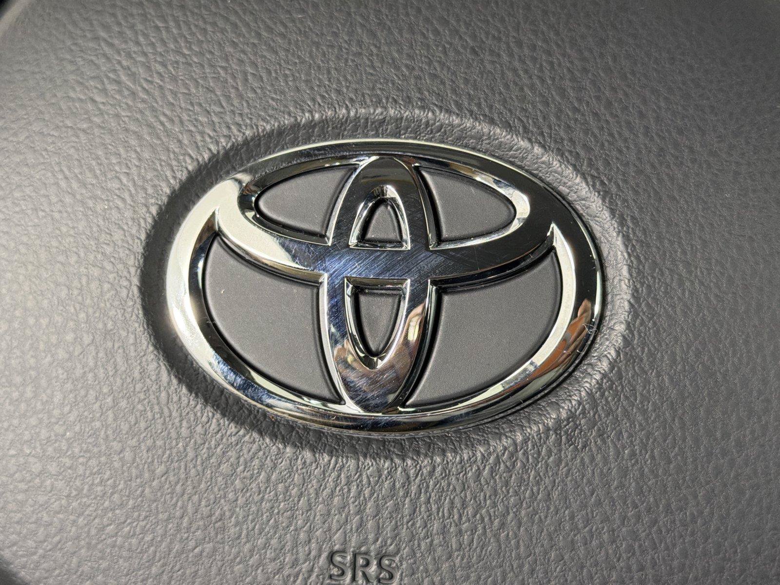 Used 2021 Toyota C-HR LE FWD image 20