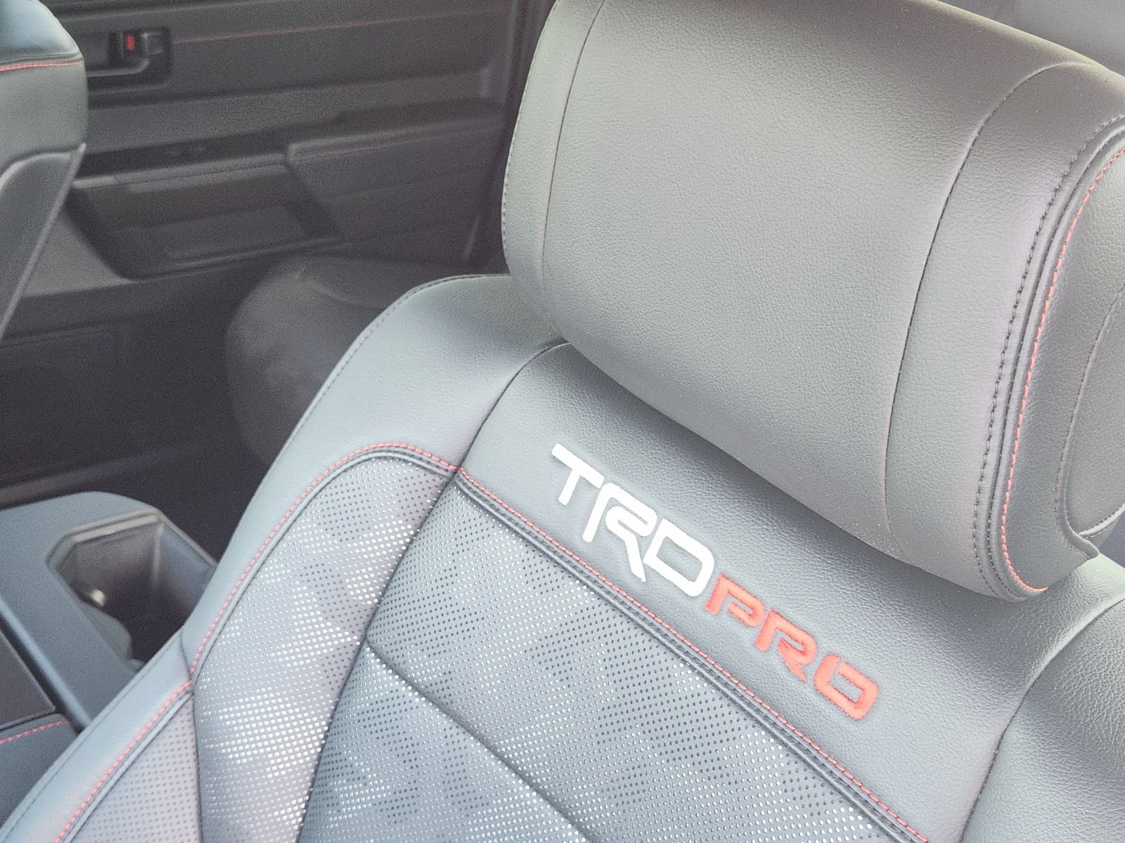 Used 2022 Toyota Tundra TRD Pro AWD/4WD image 18