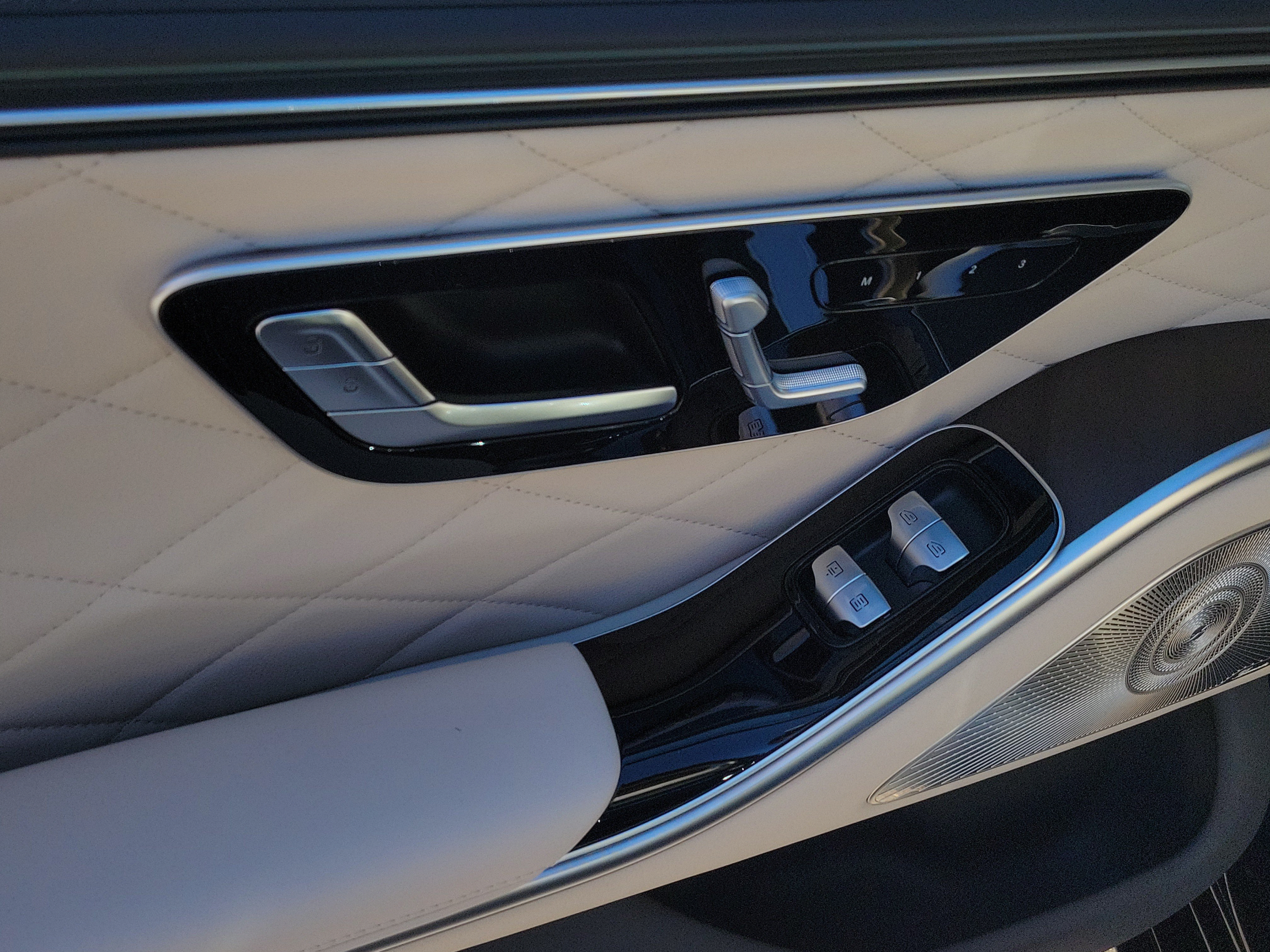 New 2027 Mercedes-Benz S 580 4MATIC Sedan image 8