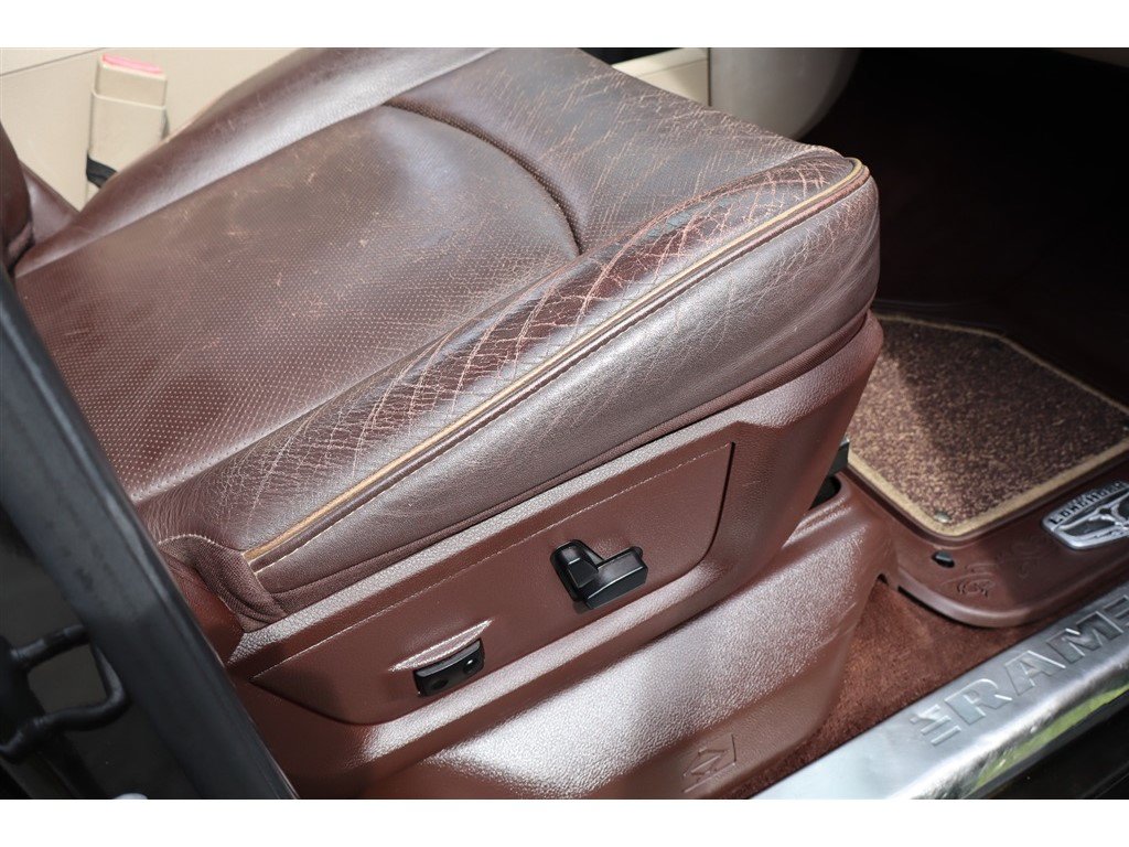 Used 2014 RAM 3500 Laramie Longhorn AWD/4WD image 20