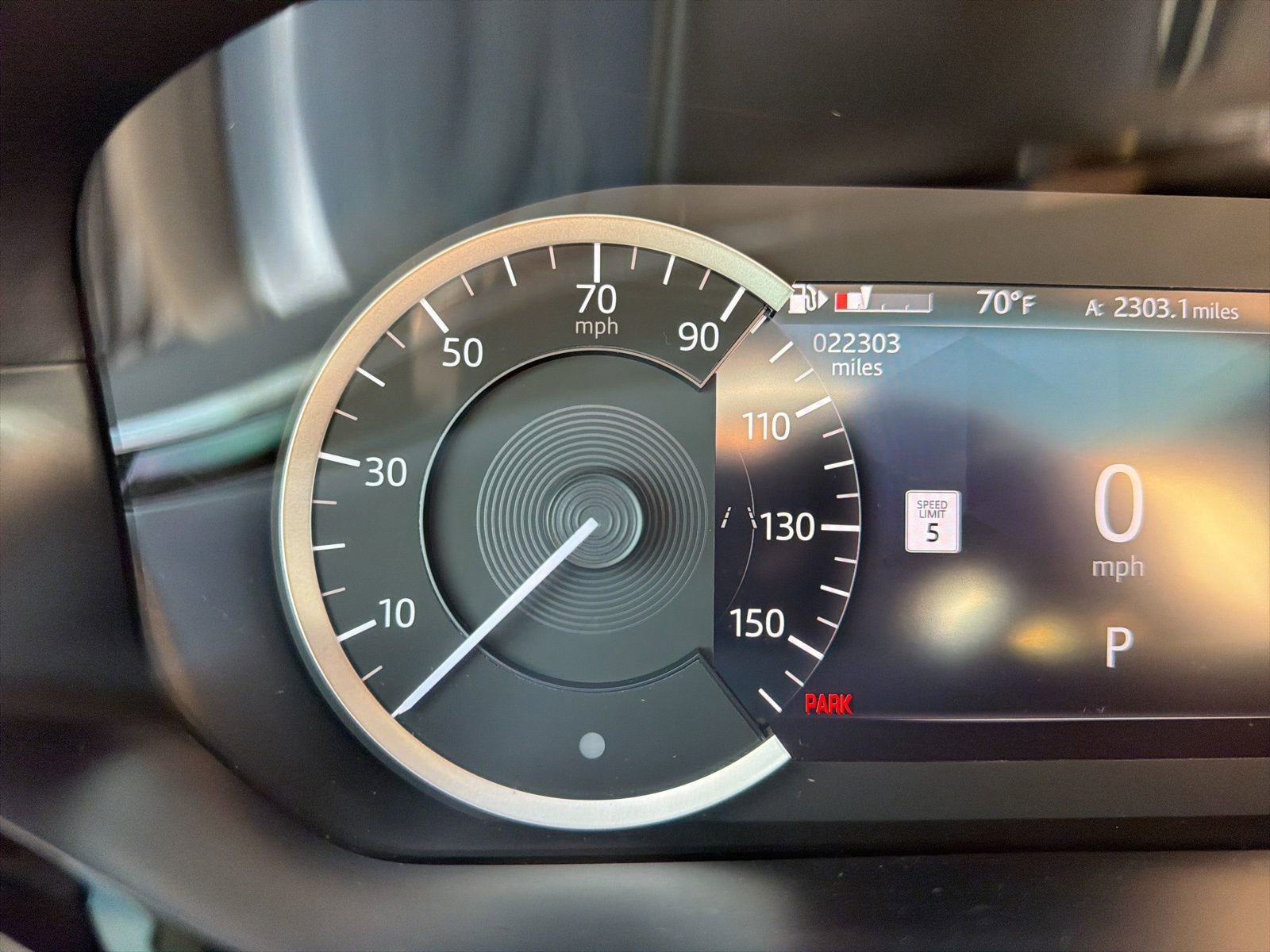 Used 2023 Land Rover Range Rover Evoque R-Dynamic SE image 34