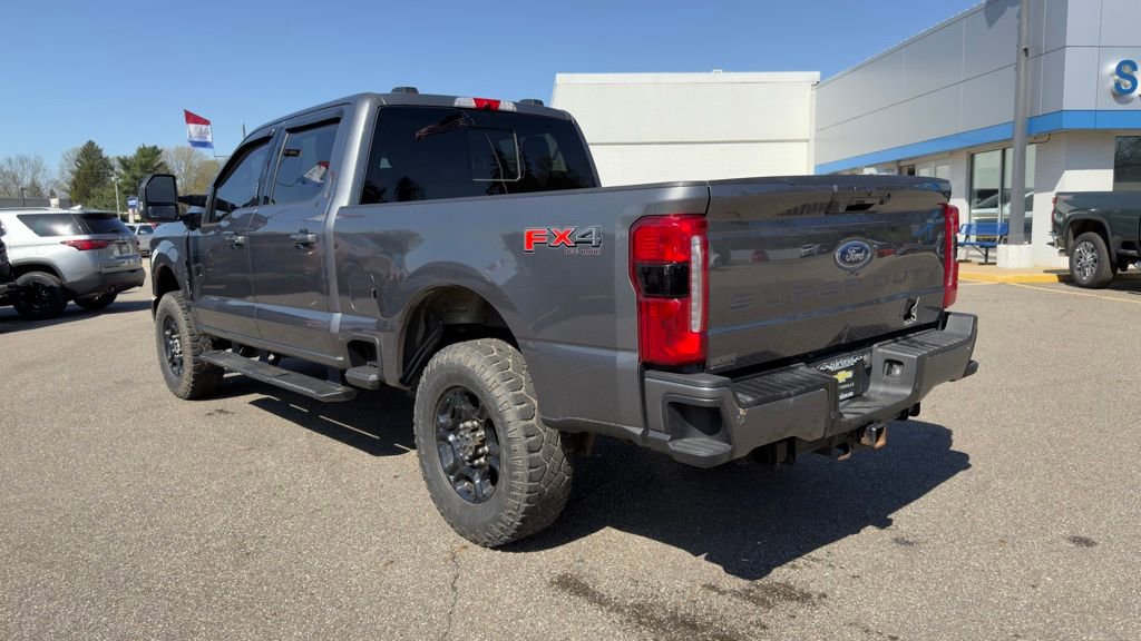 Used 2023 Ford F250 XLT w/ XLT Premium Package AWD/4WD image 5