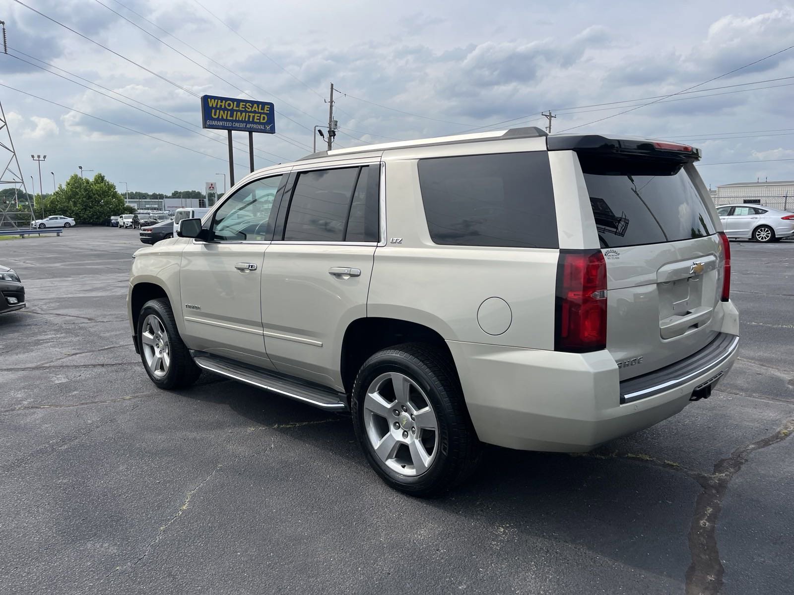 Used 2015 Chevrolet Tahoe LTZ image 3