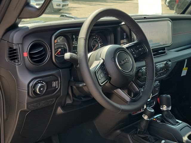 New 2026 Jeep Wrangler Unlimited Rubicon w/ Safety Group AWD/4WD image 19