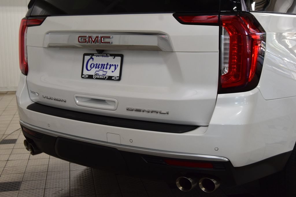 Used 2024 GMC Yukon XL Denali AWD/4WD image 22