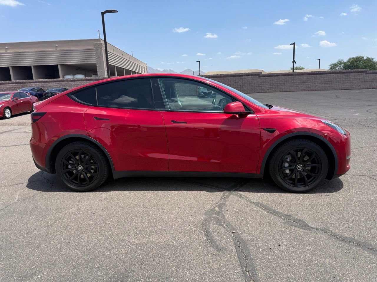 Used 2020 Tesla Model Y Long Range AWD/4WD image 4