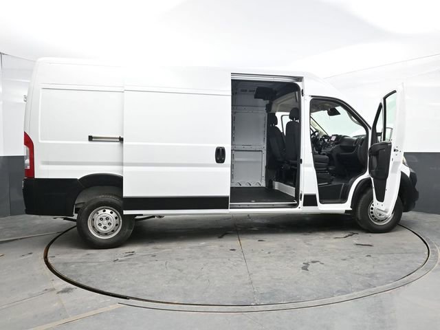 Used 2025 RAM ProMaster 2500 w/ Convenience Group image 45