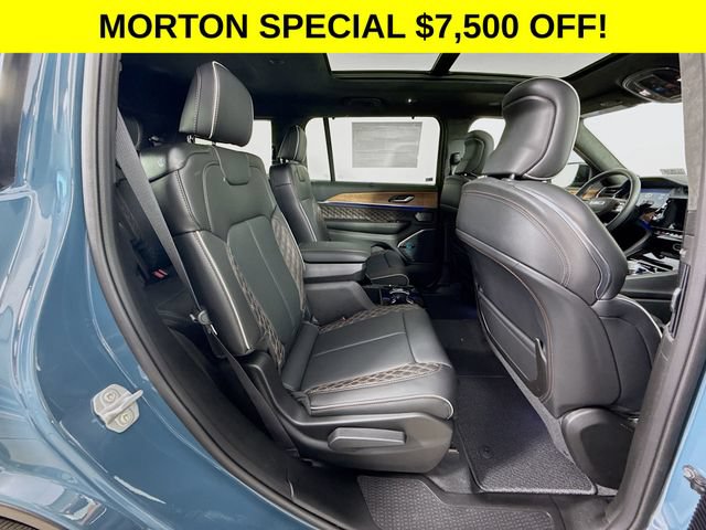 New 2026 Jeep Grand Cherokee L Summit w/ Obsidian Package AWD/4WD image 28