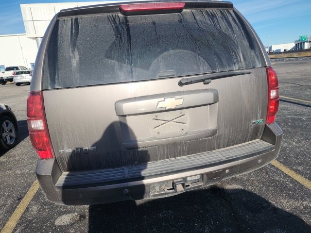 Used 2011 Chevrolet Tahoe LT w/ Luxury Package image 3