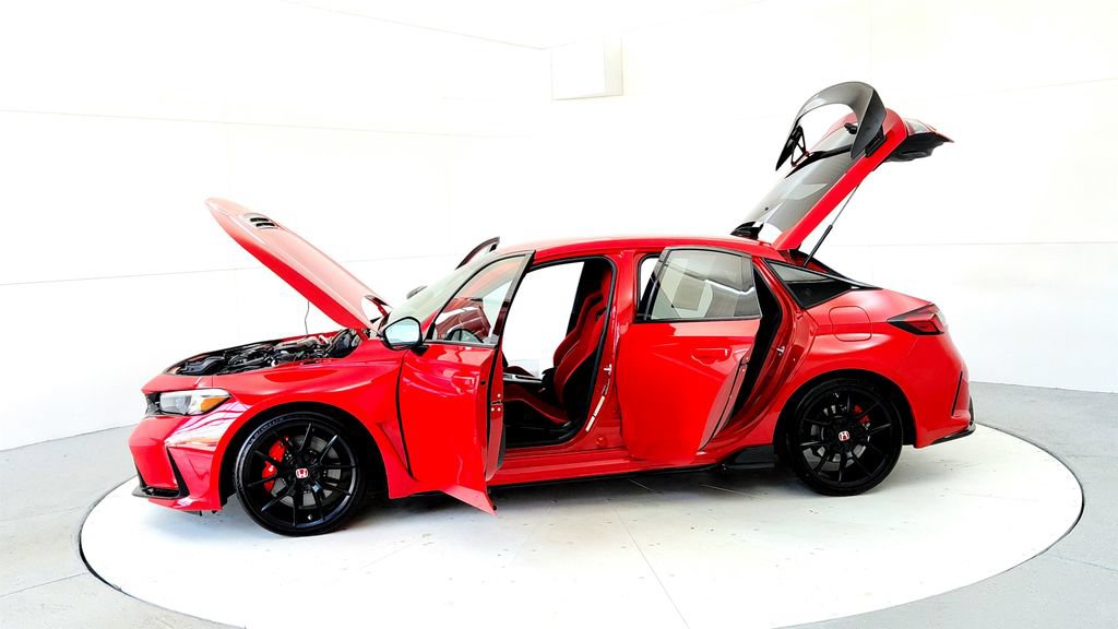 Used 2025 Honda Civic Type R image 10