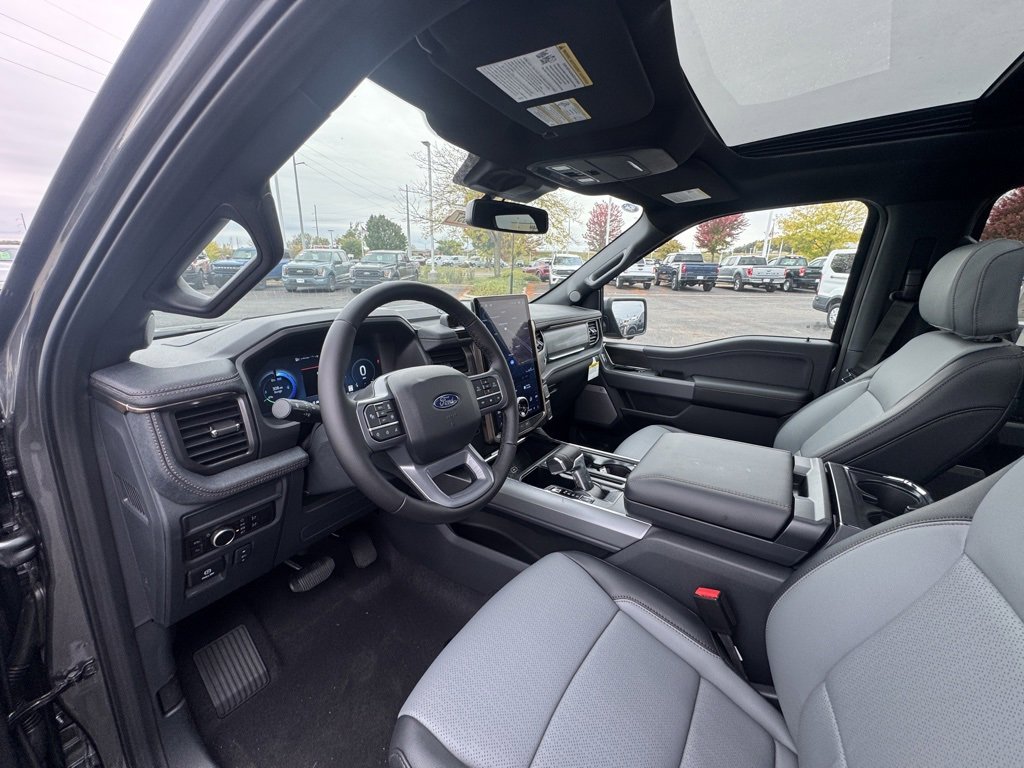 New 2025 Ford F150 Lightning Lariat image 11