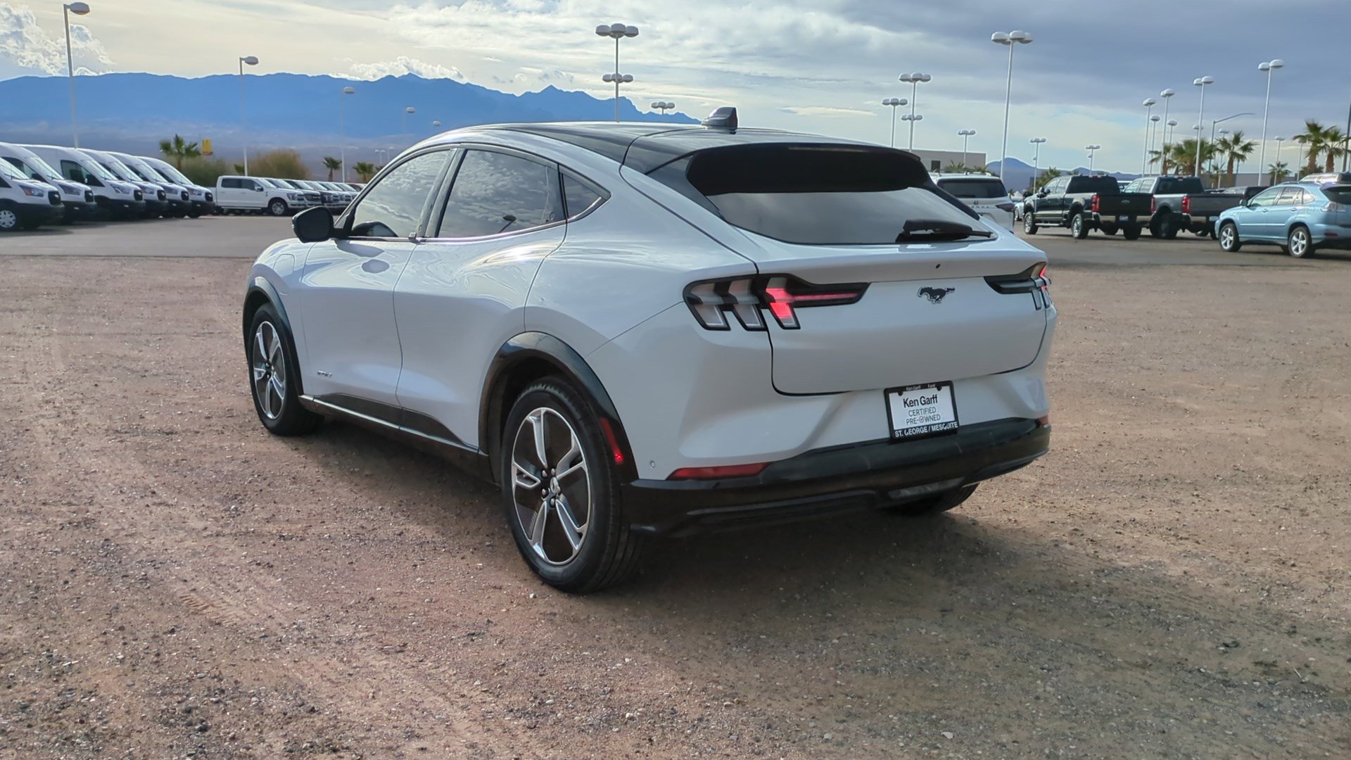 Used 2023 Ford Mustang Mach-E Premium image 6