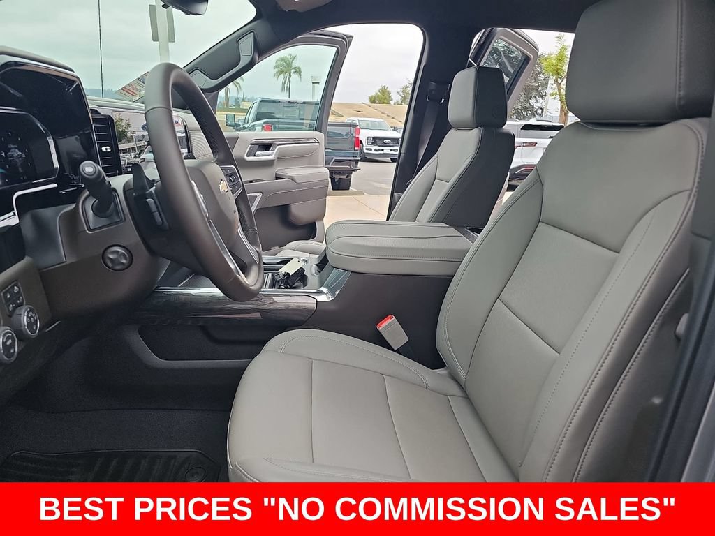 New 2026 Chevrolet Silverado 1500 LTZ w/ Technology Package AWD/4WD image 14