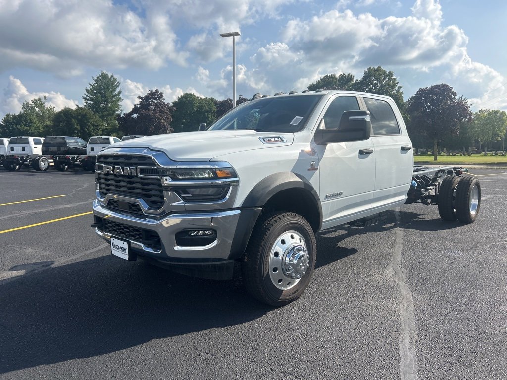 New 2026 RAM 5500 Tradesman image 3