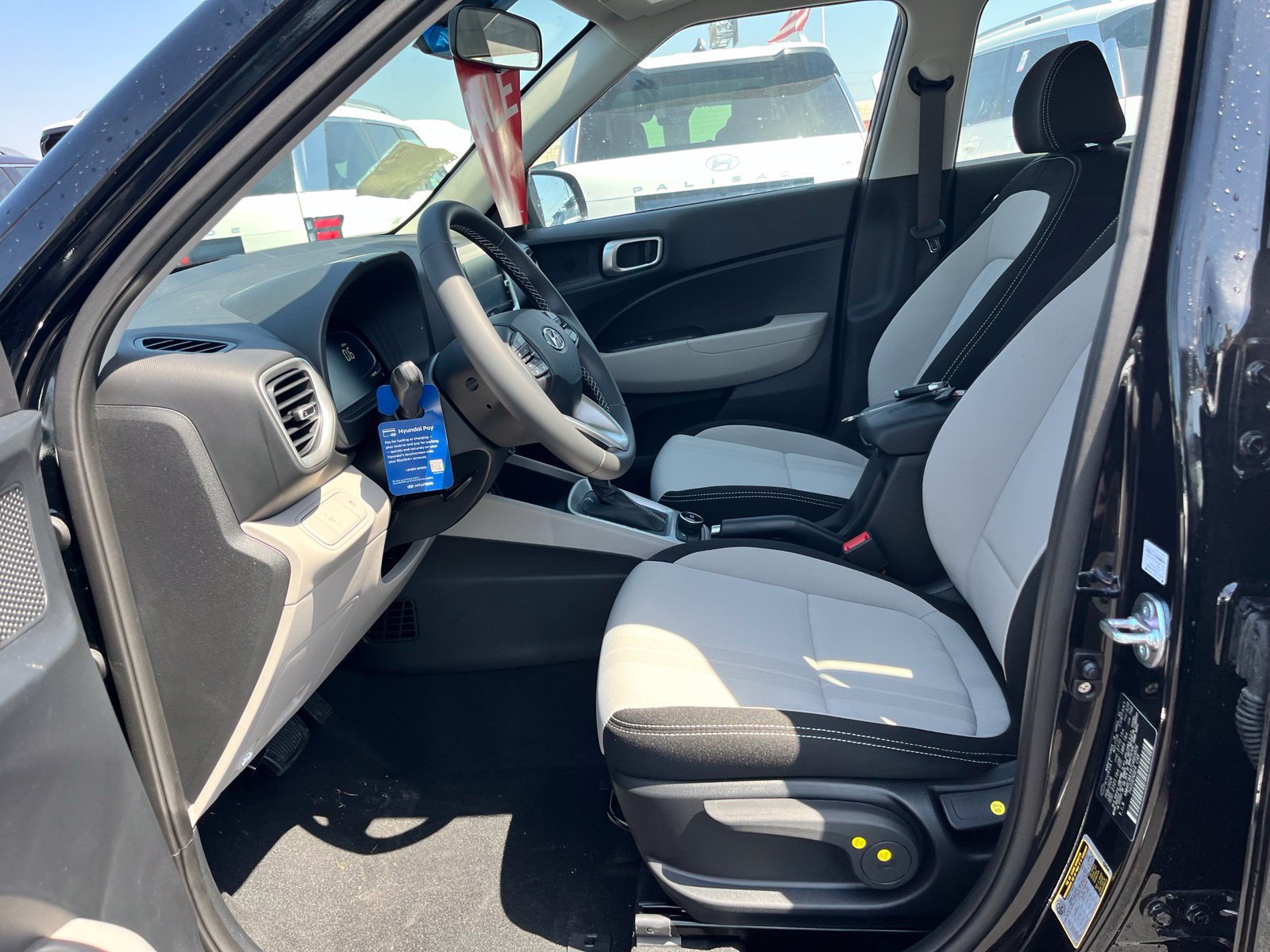 New 2026 Hyundai Venue SEL FWD image 15