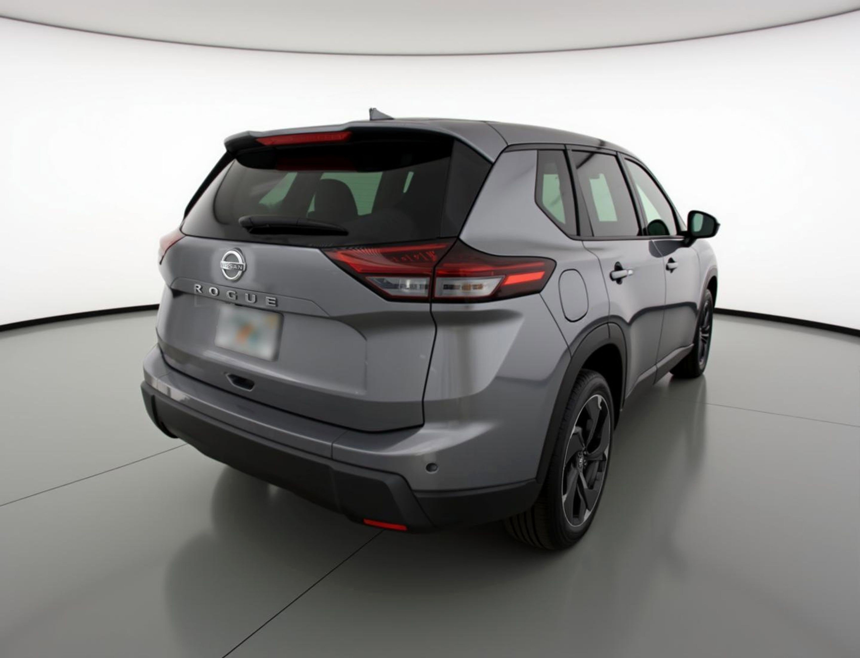 Used 2025 Nissan Rogue SV FWD image 9
