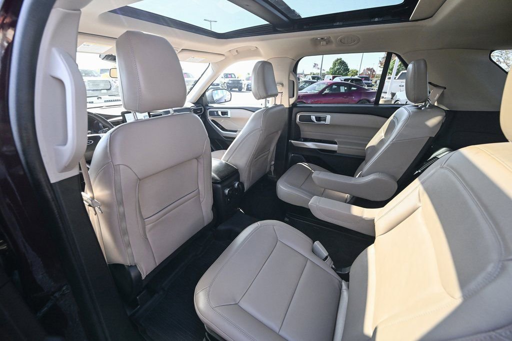 Certified 2023 Ford Explorer XLT w/ Equipment Group 202A image 22