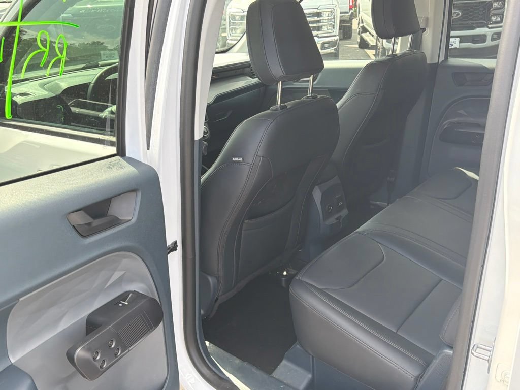 Used 2024 Ford Maverick Lariat w/ Black Appearance Package FWD image 18