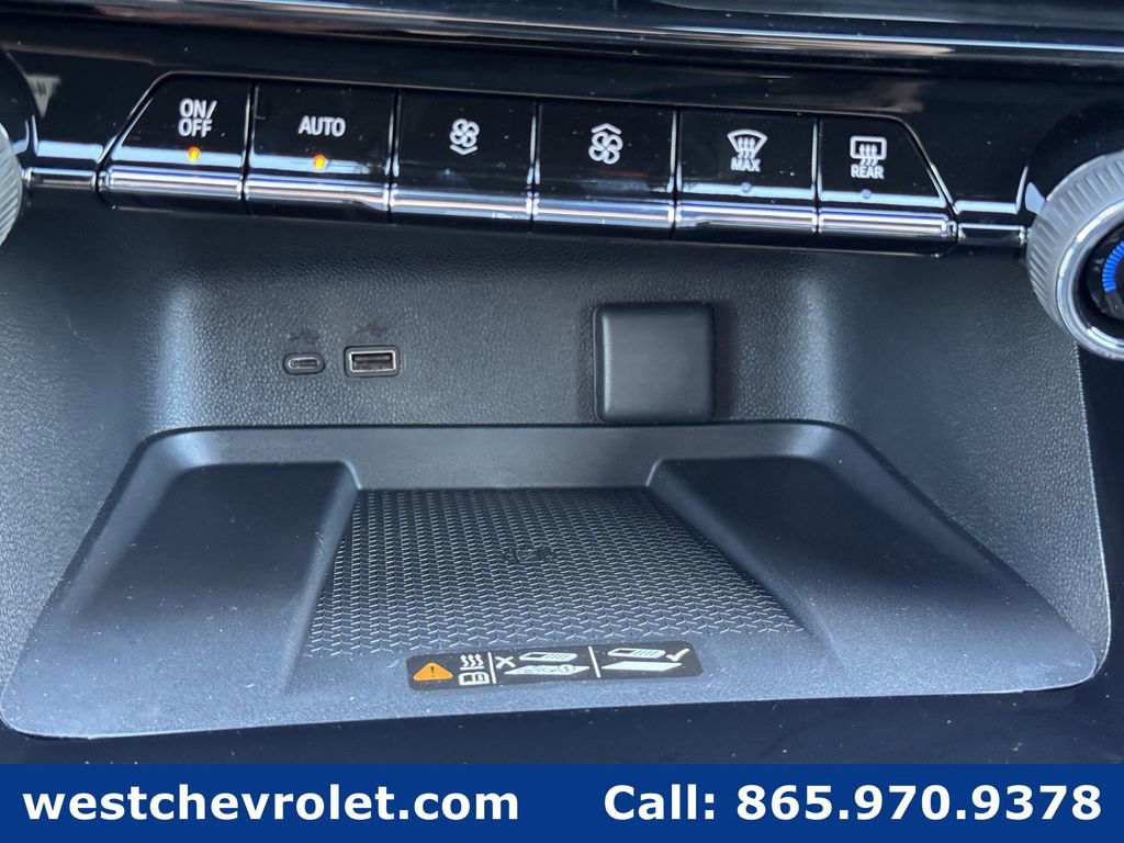 New 2026 Chevrolet Traverse LT w/ Enhanced Driving Package image 23