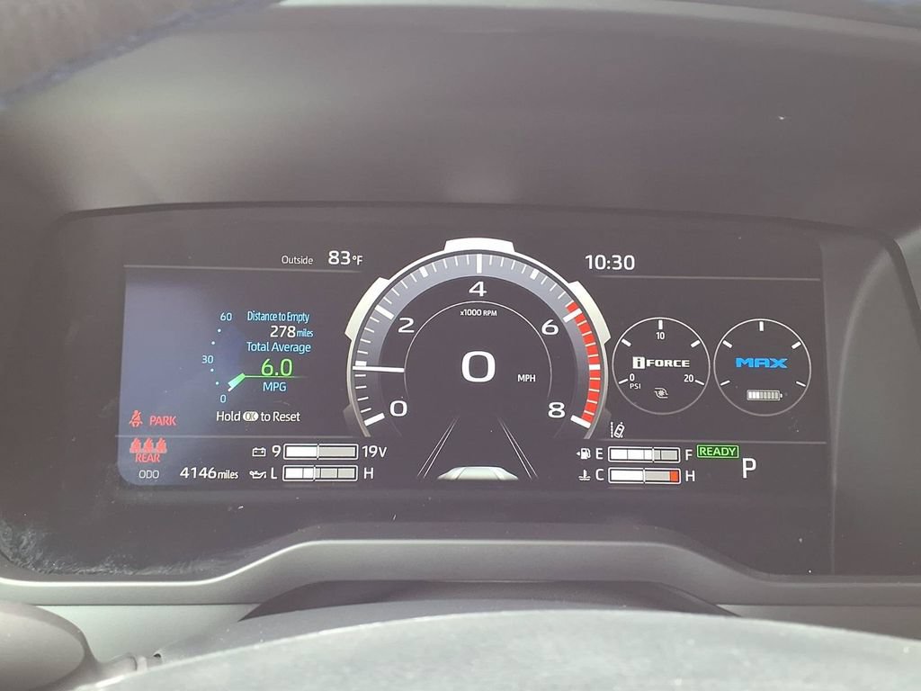 Used 2024 Toyota Tundra Platinum AWD/4WD image 36