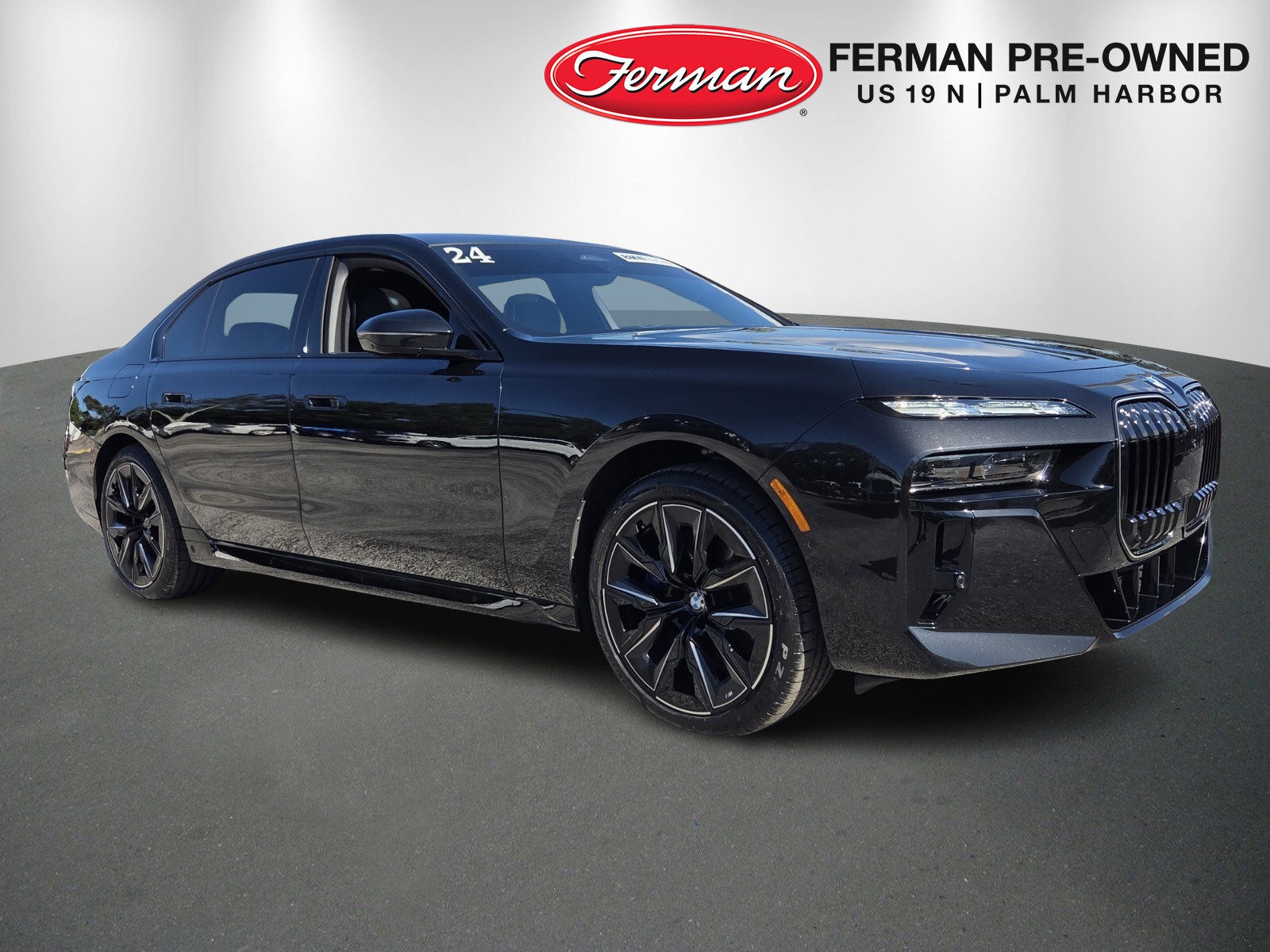 Used 2024 BMW 760i xDrive w/ Executive Package image 1