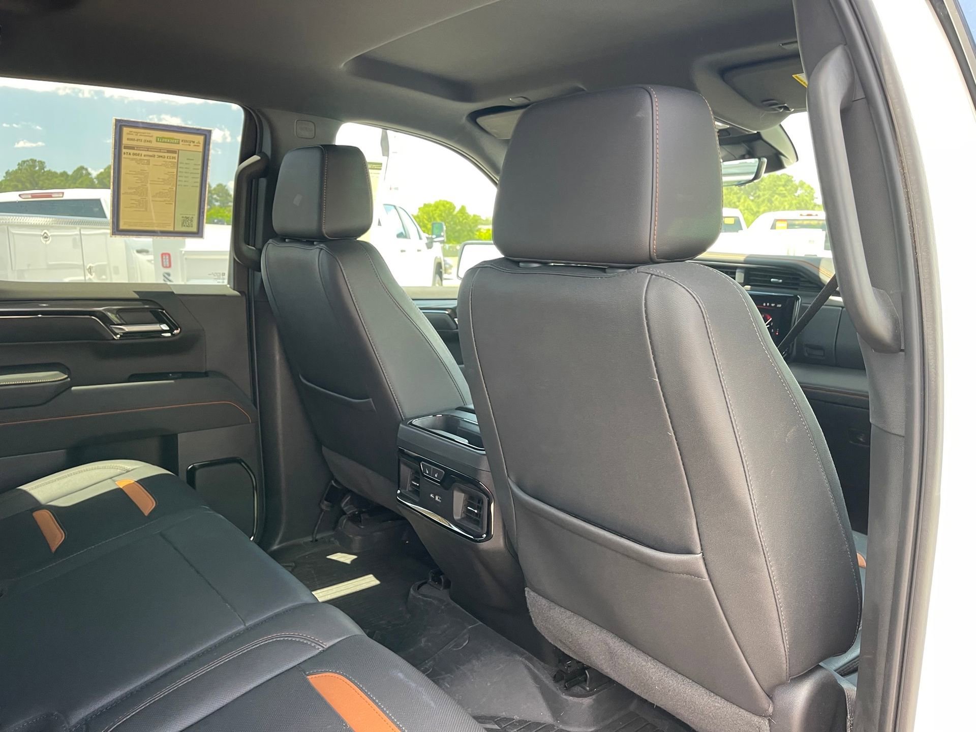 Used 2023 GMC Sierra 1500 AT4 w/ AT4 Premium Package AWD/4WD image 24