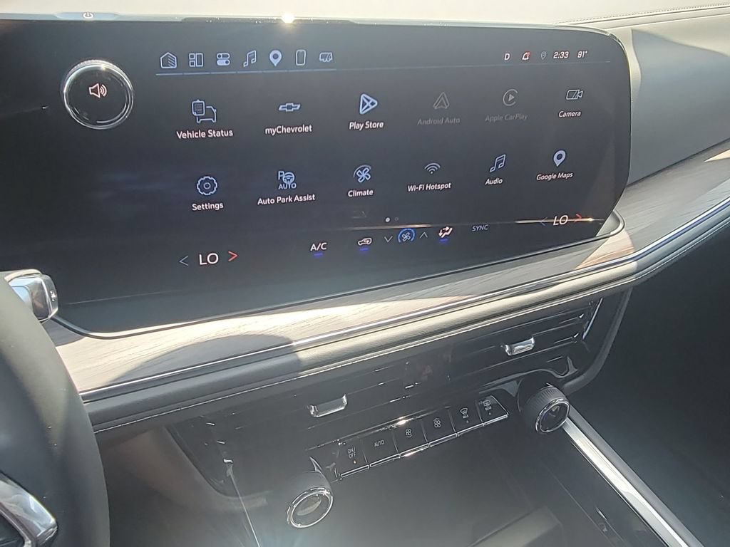 Used 2025 Chevrolet Tahoe LS RWD image 13