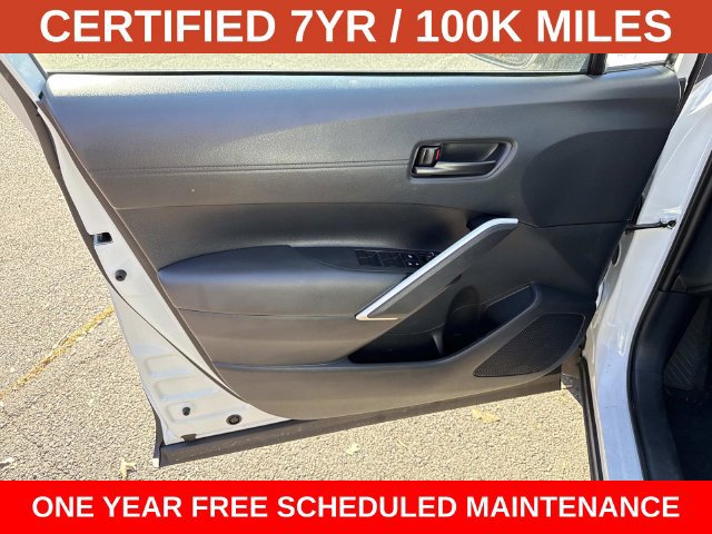 Used 2024 Toyota Corolla Cross LE FWD image 13