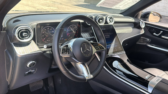 Certified 2025 Mercedes-Benz GLC 300 4MATIC image 23